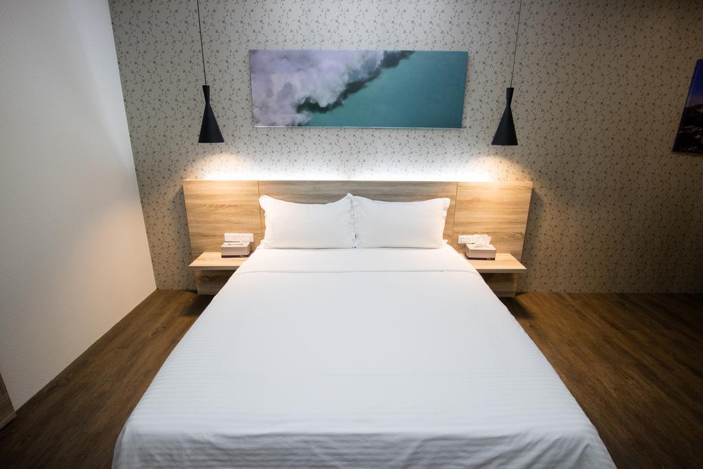 Cozy Cozy Hostel Тайнань Экстерьер фото